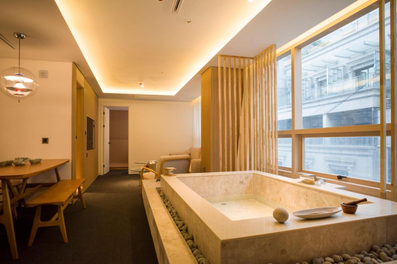Uh Suite The Myeongdong Séoul Extérieur photo