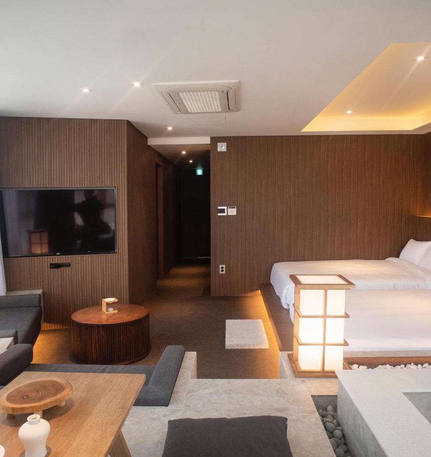 Uh Suite The Myeongdong Séoul Extérieur photo