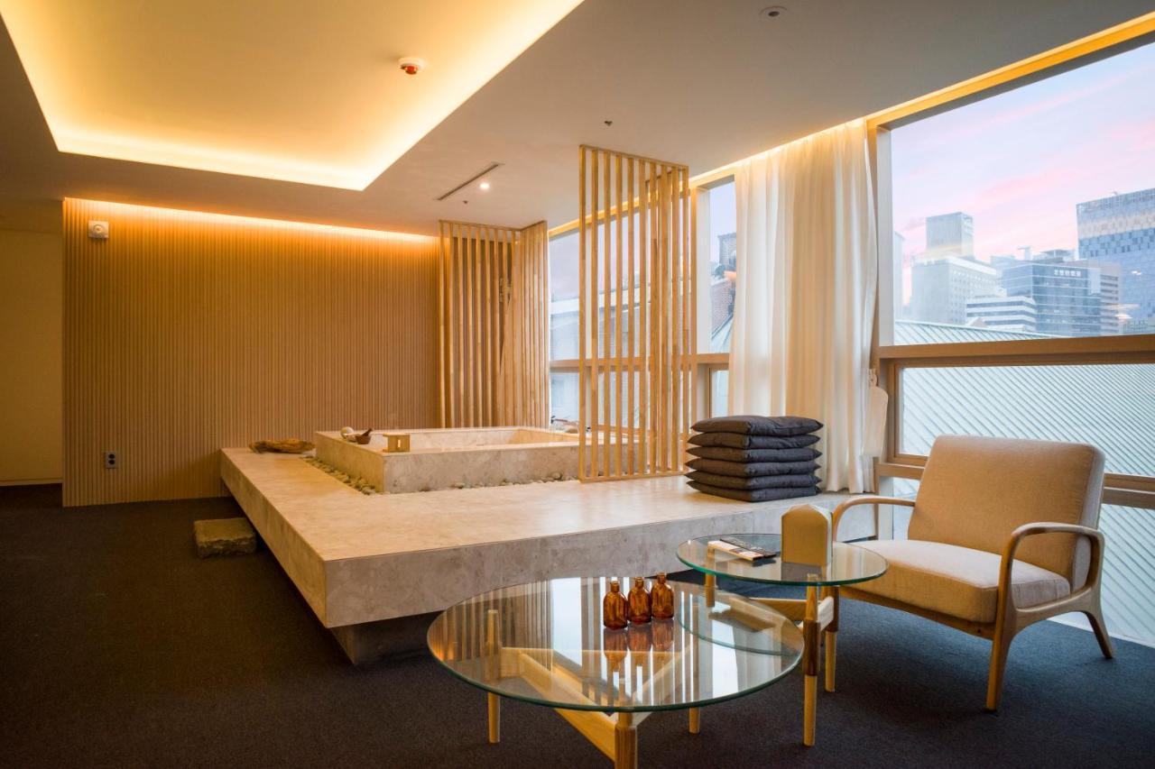 Uh Suite The Myeongdong Séoul Extérieur photo