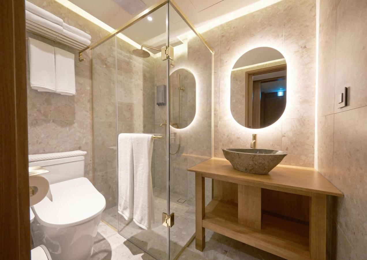Uh Suite The Myeongdong Séoul Extérieur photo